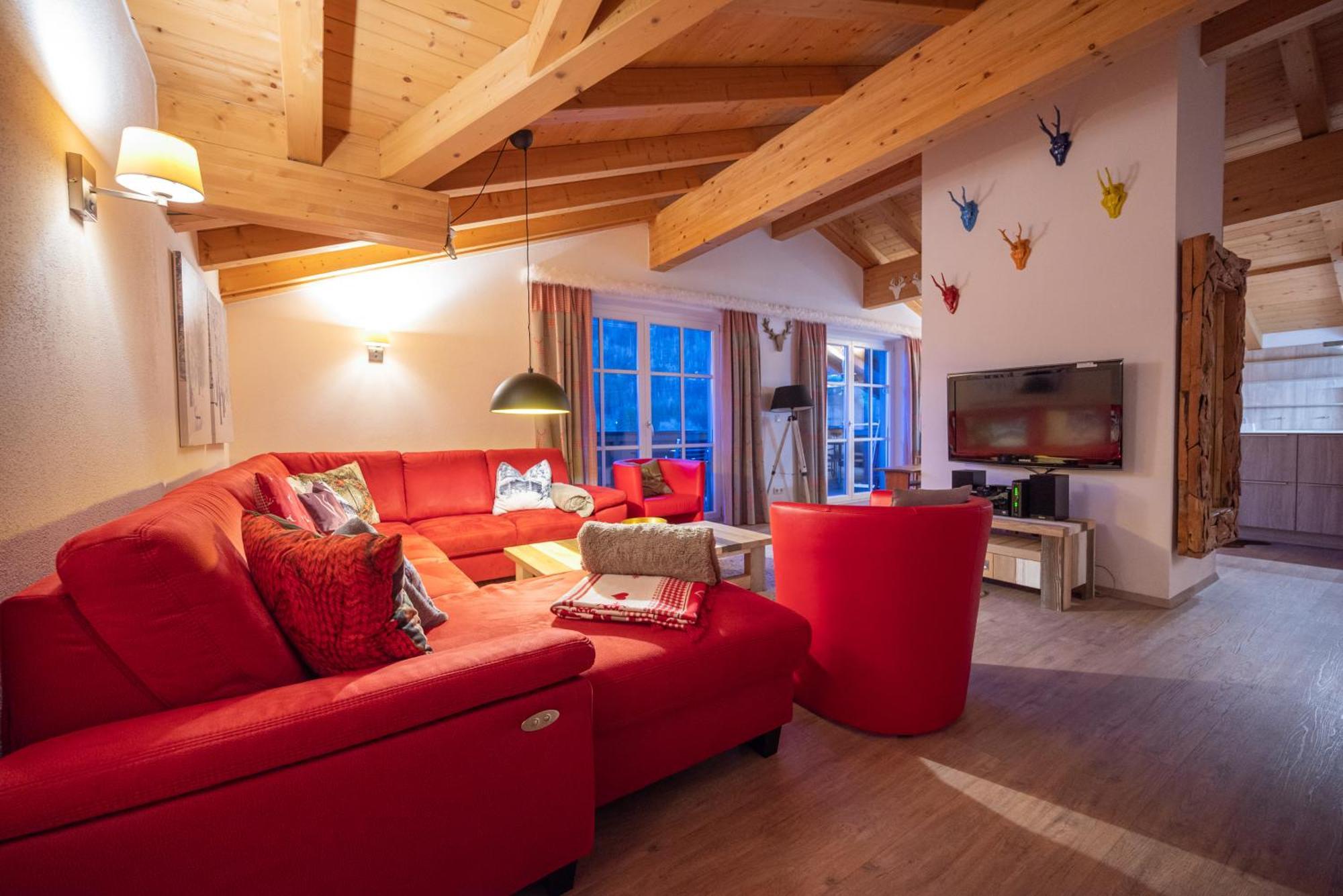 All Seasons Lodge By All In One Apartments คาพรูน ภายนอก รูปภาพ
